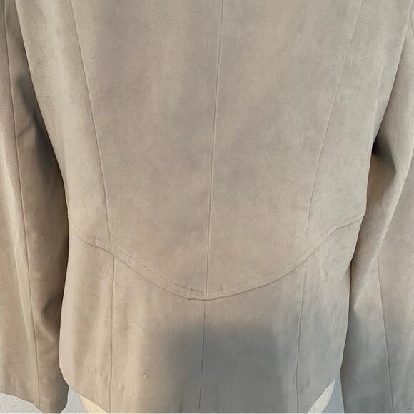 Cato Cream Tan Blazer Jacket Unique Waist & Back Detail Suede Soft Feel Size 12 - Picture 5 of 10